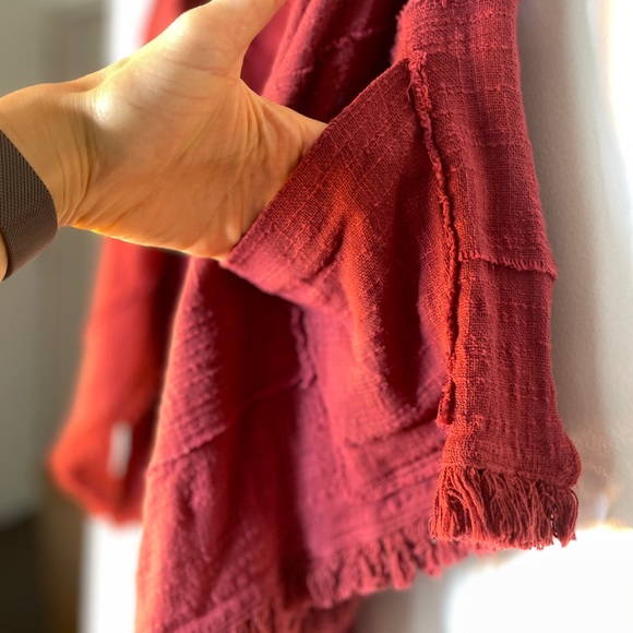 Free People Shrug - Picture 4 of 4